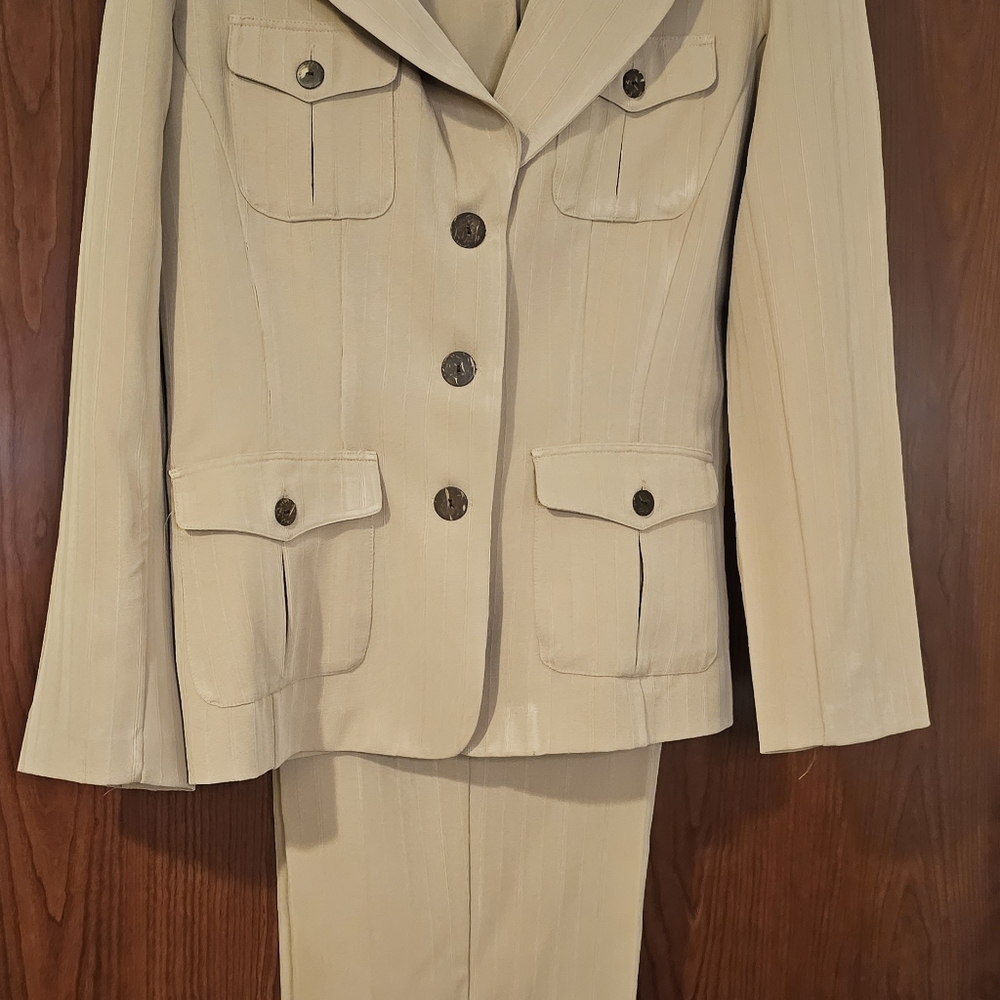 Women pant suite